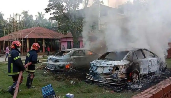 बांगलादेशमध्ये हिंदूंविरोधात मोठा हिंसाचार, मंदिर तोडफोडीनंतर 29 घरांना लावली आग