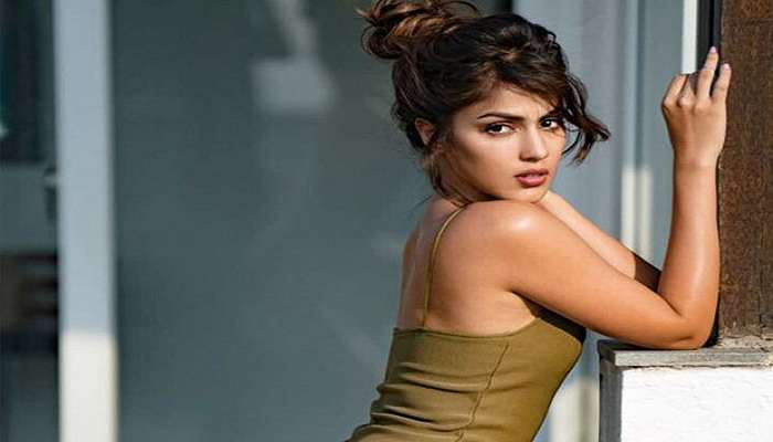 सुशांत सिंह राजपूतच्या निधनानंतर Rhea Chakraborthy मध्ये मोठा बदल