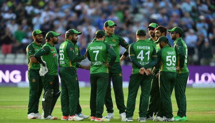 भारताविरुद्धच्या सामन्याआधी पाकिस्तान क्रिकेटमध्ये वादळ, PCB वर झाले गंभीर आरोप