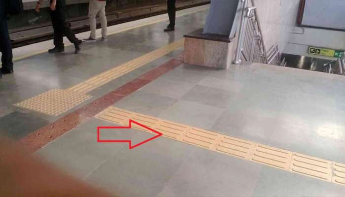 मेट्रो स्टेशनवर का असतात पिवळ्या रंगाच्या खडबडीत टाइल्स?