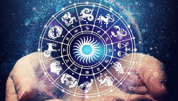 Horoscope  09 November  2021 | &#039;या&#039; 2 राशींसाठी मंगळवार डोकेदुखी ठरणार, संकट ओढवण्याची शक्यता