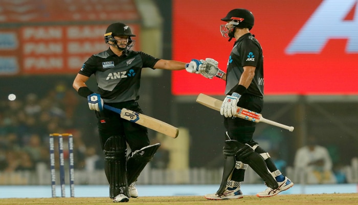 IND vs NZ 2nd T 20 |  न्यूझीलंडकडून टीम इंडियाला विजयासाठी 154 धावांचे आव्हान 