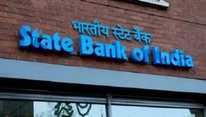 यापैकी कोणताही नंबर शेअर करु नका आणि ही काळजी नक्की घ्या, SBIकडून ग्राहकांना अलर्ट
