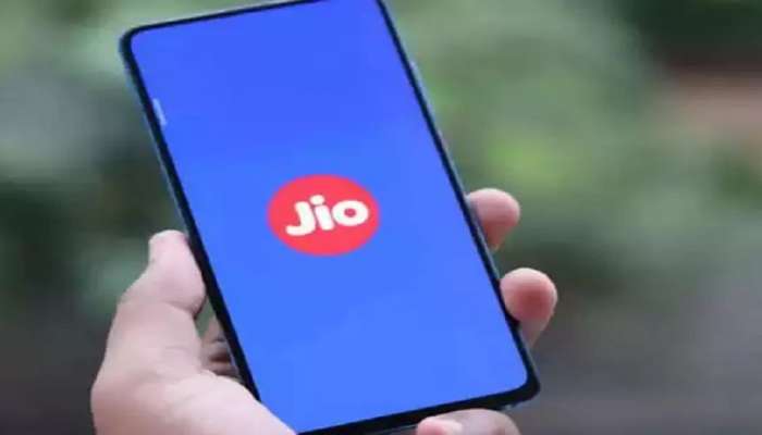 Reliance Jio: एअरटेल आणि VI नंतर जिओच्या ग्राहकांनाही झटका; या तारखेपासून नवीन प्लॅन लागू