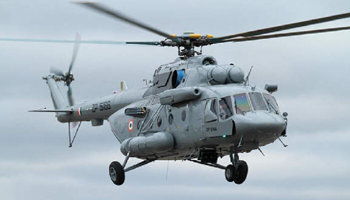 Coonoor Army Helicopter Crash: कठिण परिस्थितीतही उड्डाणासाठी सक्षम Mi-17V5 Helicopter, जाणून घ्या वैशिष्ट्य