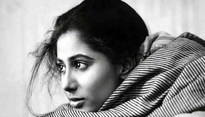 अमिताभ बच्चन यांच्यामुळे रात्रभर झोपल्या नव्हत्या Smita Patil, रडत काढली होती रात्र