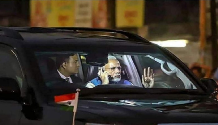 PM Modi यांच्या ताफ्यात 12 कोटींची मर्सिडीज! काय आहेत या अलिशान गाडीची वैशिष्ट्य