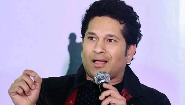 मास्टर ब्लास्टरने निवडली ऑल टाईम 'Playing XI' भारताच्या या दिग्गजांना केलं टीम बाहेर
