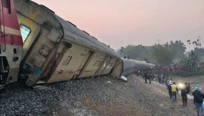 भारतात रेल्वे गाड्या रुळावरुन का घसरतात, नेमके काय आहे कारण? जाणून घ्या