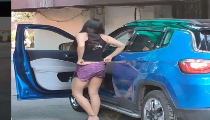गाडीतून उतरताना साराची घसरली पँट आणि... कॅमेऱ्यासमोर 'oops moment' ची शिकार