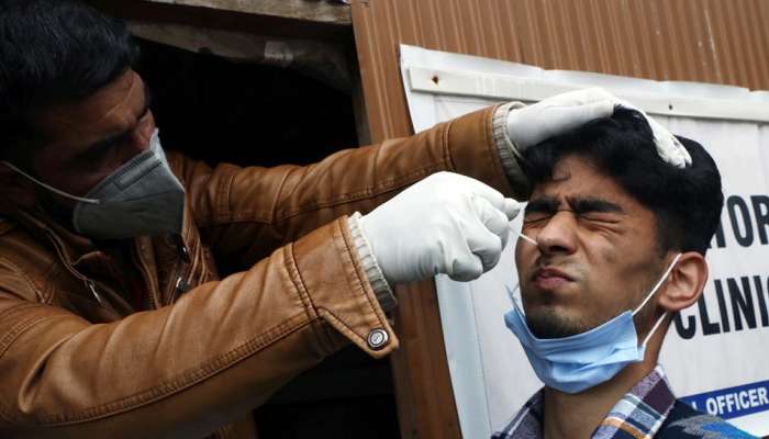 प्रवासासाठी बनावट RTPCR रिपोर्ट, तीन ट्रॅव्हल्स कंपनीच्या 12 कर्मचाऱ्यांना अटक