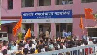 नगराध्यक्ष निवड : आधी राडा मग युती, रायगडमध्ये शिवसेना-राष्ट्रवादीला फिफ्टी फिफ्टी