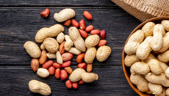 Side effects of peanuts: शेंगदाणे तुमचे आरोग्य खराब करू शकतात, हे सत्य तुम्हाला आश्चर्यचकीत करेल