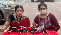 'किरीट सोमय्या जगू देत नाहीत', अन्वय नाईक यांची पत्नी आणि मुलीचा आरोप