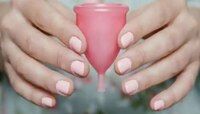 Women's health : मेन्स्ट्रुअल कप खरंच योनी मार्गात अडकला तर...?