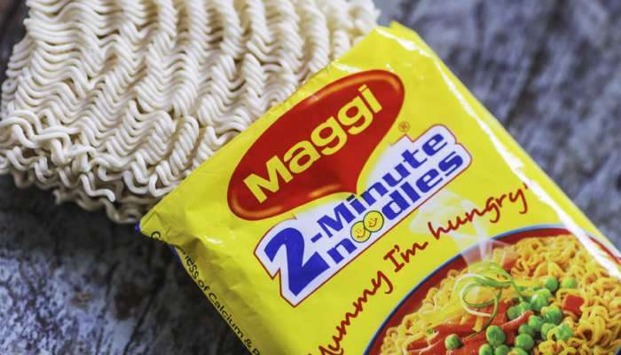 Maggi च्या चाहत्यांना झटका, अनेकांची आवडती मॅगी इतक्या रुपयांनी महागली