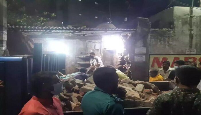 बांग्लादेशमध्ये इस्कॉन मंदिरावर जमावाचा हल्ला, मंदिरात घुसून लूटमार, 3 कर्मचारी जखमी