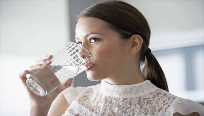Kidney Health : सावधान ! पाणी पितांना तुम्ही ही चूक करत असाल तर होऊ शकतात किडनीचे आजार