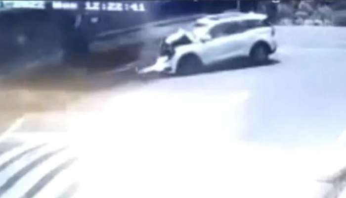 खतरनाक VIDEO : दुसरी कार असती तर जीव गेला असता, आनंद महिंद्रांचे कौतुक