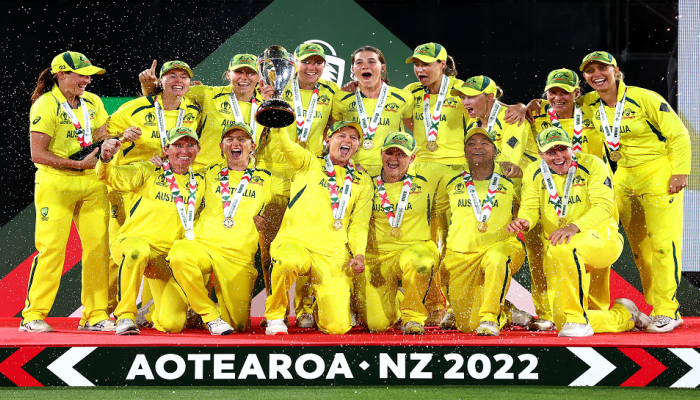 ICC Womens World Cup 2022 : एलीसा हीलीचा शतकी तडाखा, ऑस्ट्रेलिया वर्ल्ड चॅम्पियन, फायनलमध्ये इंग्लंडवर मात