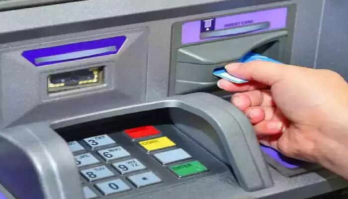 ATM मध्ये पैसे अडकले तर आधी हे काम करा; तुमचे पैसे लवकर परत मिळतील