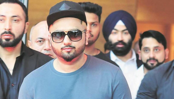 Honey Singh सोबत क्लबमध्ये असं काय घडलं? ज्यामुळे त्याने थेट पोलीस स्टेशन गाठलं
