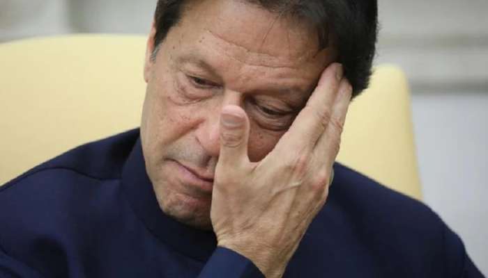 सर्वात मोठी बातमी| पाकिस्तानात इम्रान खान सरकारची विकेट 