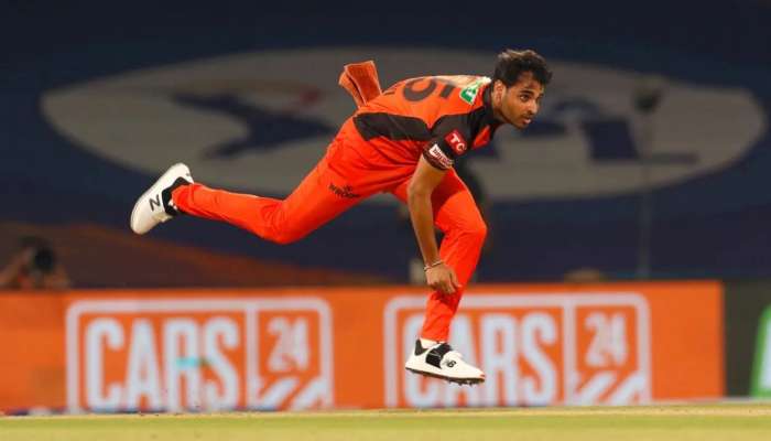 SRH vs GT : भुवनेश्वर कुमारच्या नावावर लाजीरवाणा रेकॉर्ड