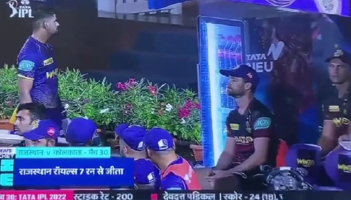 हे वागणं बरं नव्हं! सामना गमावल्यानंतर सर्वांसमोरच कोचवर भडकला Shreyas Iyer