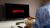 Netflix सब्सक्राइबर्ससाठी वाईट बातमी! खातं शेअर कराल, तर नुकसानमध्ये जाल
