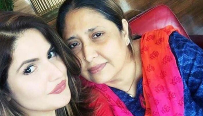 जरीन खानची आई ICU मध्ये दाखल; तब्येत पुन्हा बिघडली