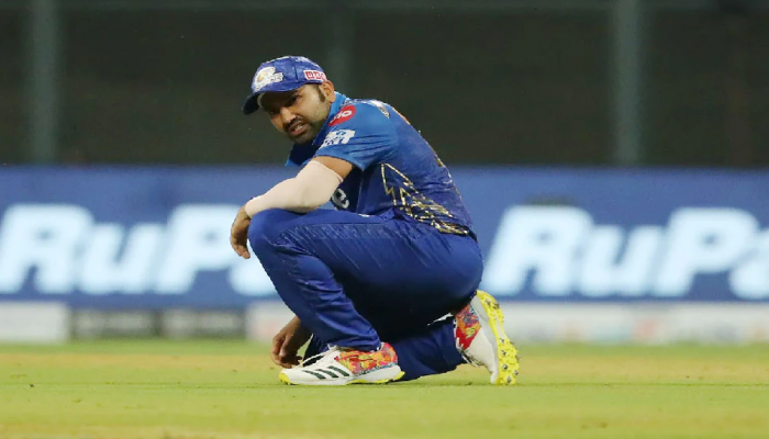 ICC कडून केलेल्या चुकीच्या ट्विटवर रोहित शर्मा एक्शन घेणार?