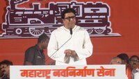 'संध्याकाळी दिवस मावळल्यानंतर, जरा हवा सुटल्यानंतर बाबाची सभा सुरु होते'