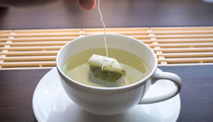 Green Tea Side Effects : ग्रीन टी पिणाऱ्यांनो सावधान! याचा शरीराला फायद्यासोबत तोटाही