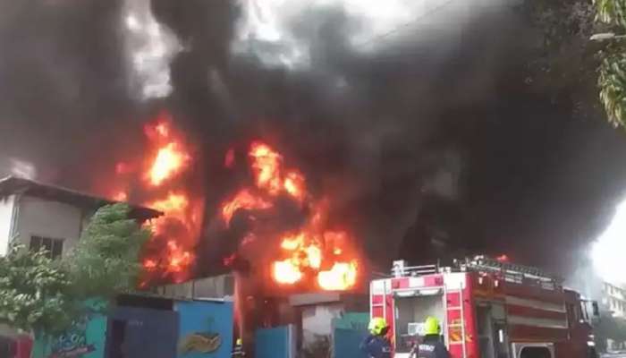 नवी मुंबईतील भीषण आगीत एकाचा मृत्यू, तब्बल 7 तासांनी आगीवर नियंत्रण 