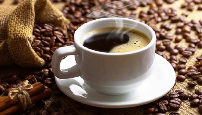 पुरुषांसाठी ब्लॅक कॉफीचं सेवन ठरू शकतं धोकादायक; जाणून घ्या कसं