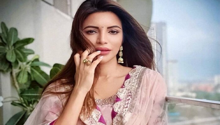 Shama Sikander : शमा सिकंदरचा बोल्ड बिकिनी लूक पाहून चाहते हैराण