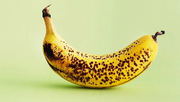 केळीवर का पडतात तपकिरी रंगाचे डाग, जाणून घ्या &#039;या&#039; मागचं सायन्स