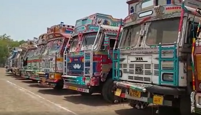महाराष्ट्राला हादरवणारा ट्रक घोटाळा, 2 जण अटकेत, कोट्यवधींचा मुद्देमाल जप्त