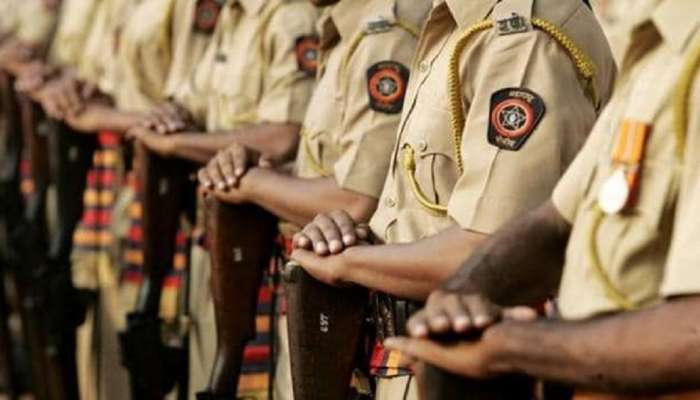 Mumbai Police : मुंबई पोलिस विभागात मेगाभरती, असा करा अर्ज!