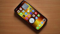 पुन्हा पुन्हा iPhone चार्ज करावा लागणार नाही, या Tricks वाढवतील बॅटरीचं आयुष्य