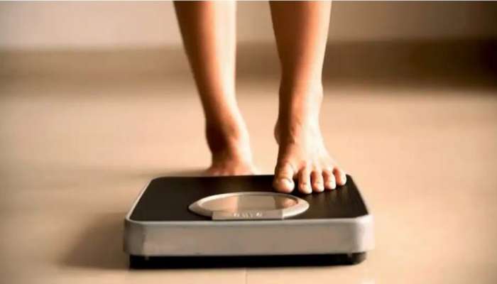 Weight Loss:  आहारात आइसक्रिमचा समावेश असूनही महिलेनं कमी केलं 40 किलो वजन, कसं ते जाणून घ्या
