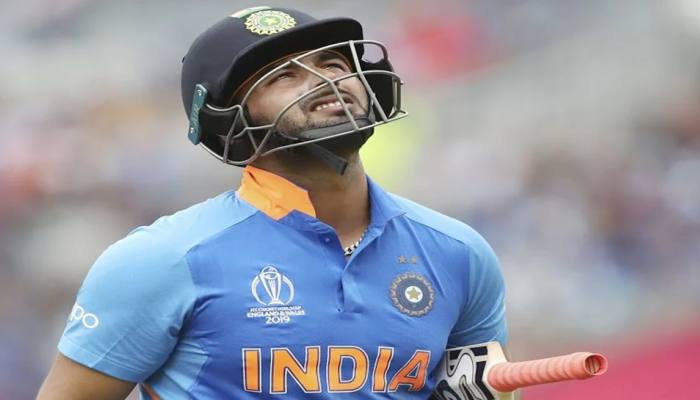IND vs SA | टीम इंडियाच्या अनुभवी खेळाडूमुळे रिषभ पंतच्या डोकेदुखीत वाढ