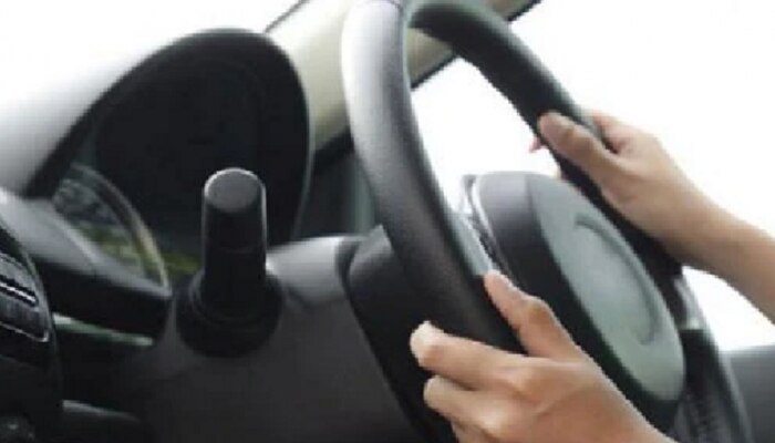 Fact Check : कार चालवताना तुम्ही संमोहित व्हाल?