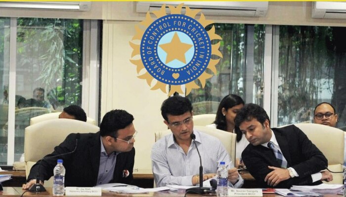 Team India Captain : वर्षभरात बीसीसीआयने 6 टी 20 कॅप्टन बदलले
