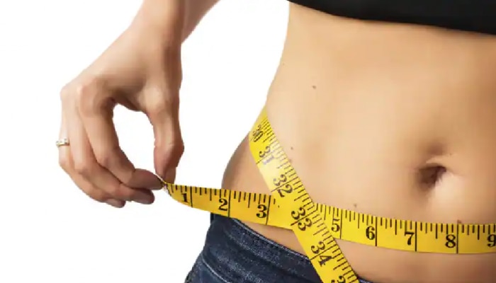 Weight Loss: सकाळी उपाशी पोटी &#039;हे&#039; फळ खा; Belly Fat होईल कमी