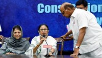 Presiden Election : पवार, अब्दुला यांच्यानंतर आणखी एका नेत्याची माघार