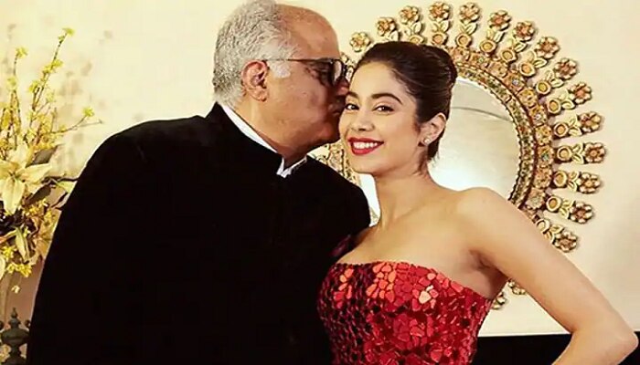 Janhvi Kapoor पहिल्यांदाच वडिलांसोबत करणार स्क्रिन शेअर 