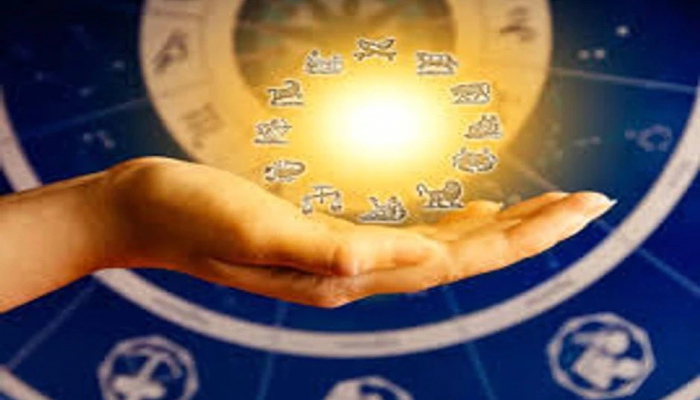 Horoscope : संयम ठेवा... 'या' राशींच्या व्यक्तींना भेटणार मनासारखा पार्टनर