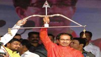 शिवसेनेचा 'धनुष्यबाण' मिळवण्यासाठी शिंदे गटाकडून आता कायदेशीर लढाई !
